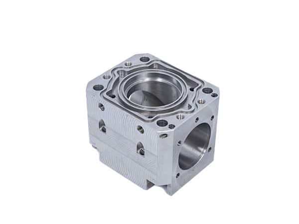 lavorazioni-di-tornitura-e-fresatura-bologna